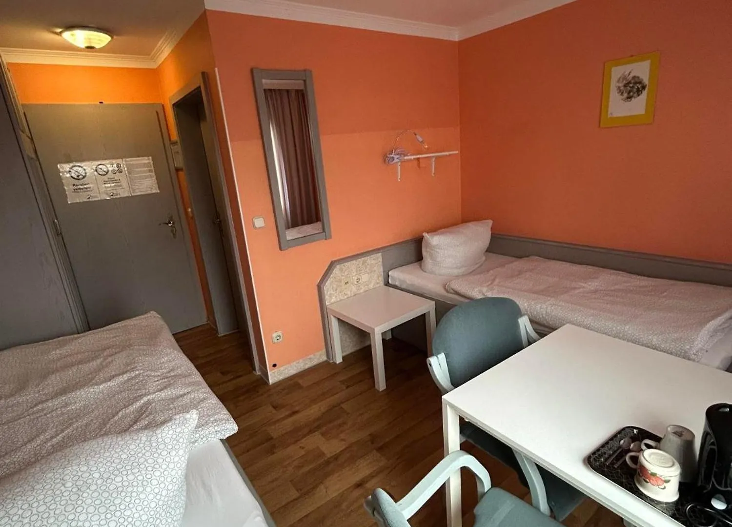 Low Budget Munich-Aubing Hostel 0*, Munich Germany