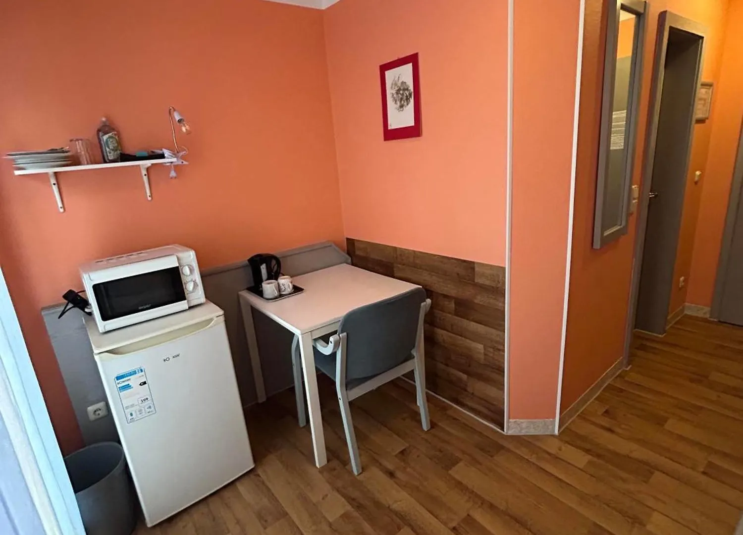 Low Budget Munich-Aubing Hostel Munich