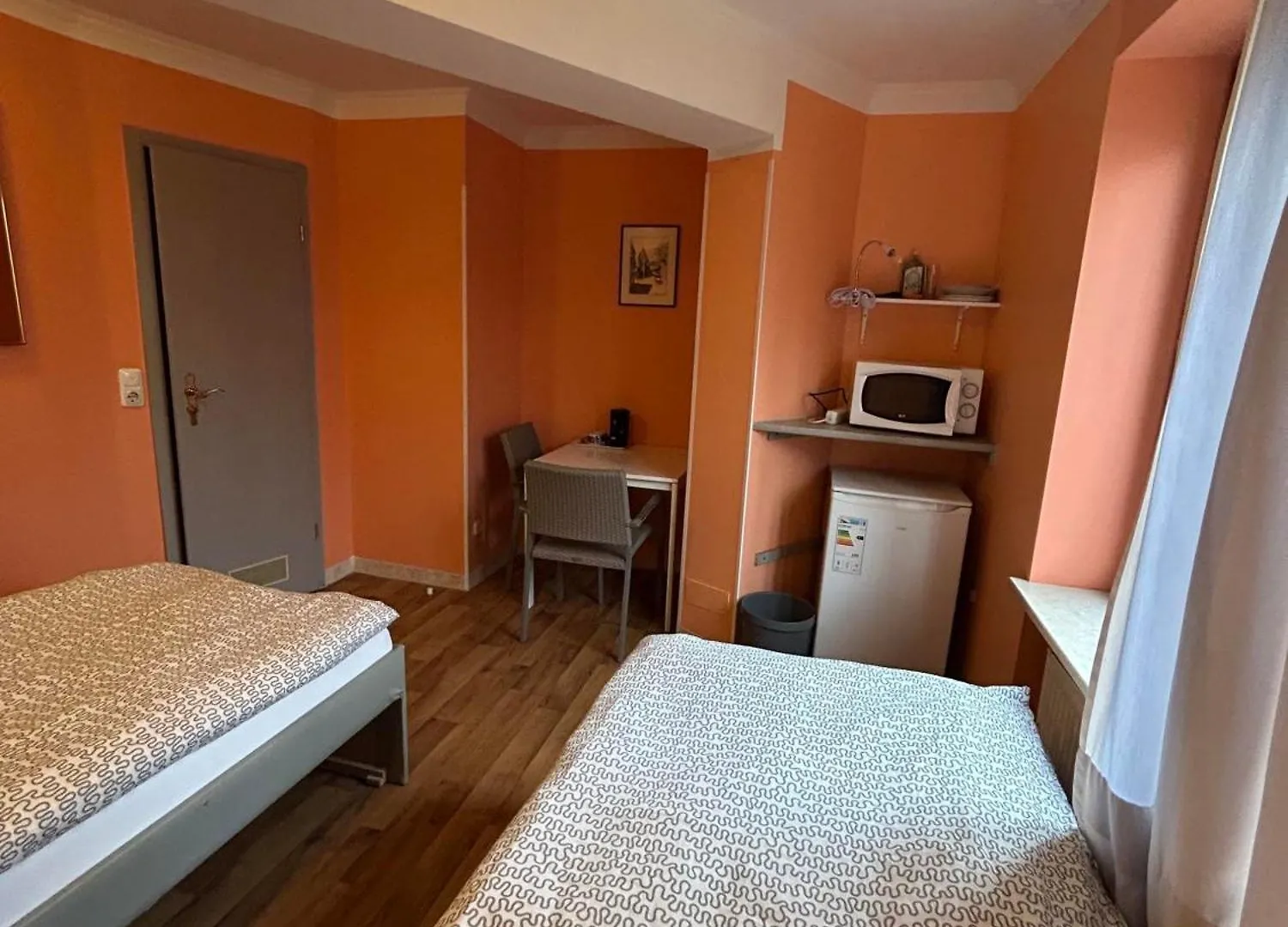 Low Budget Munich-Aubing Hostel
