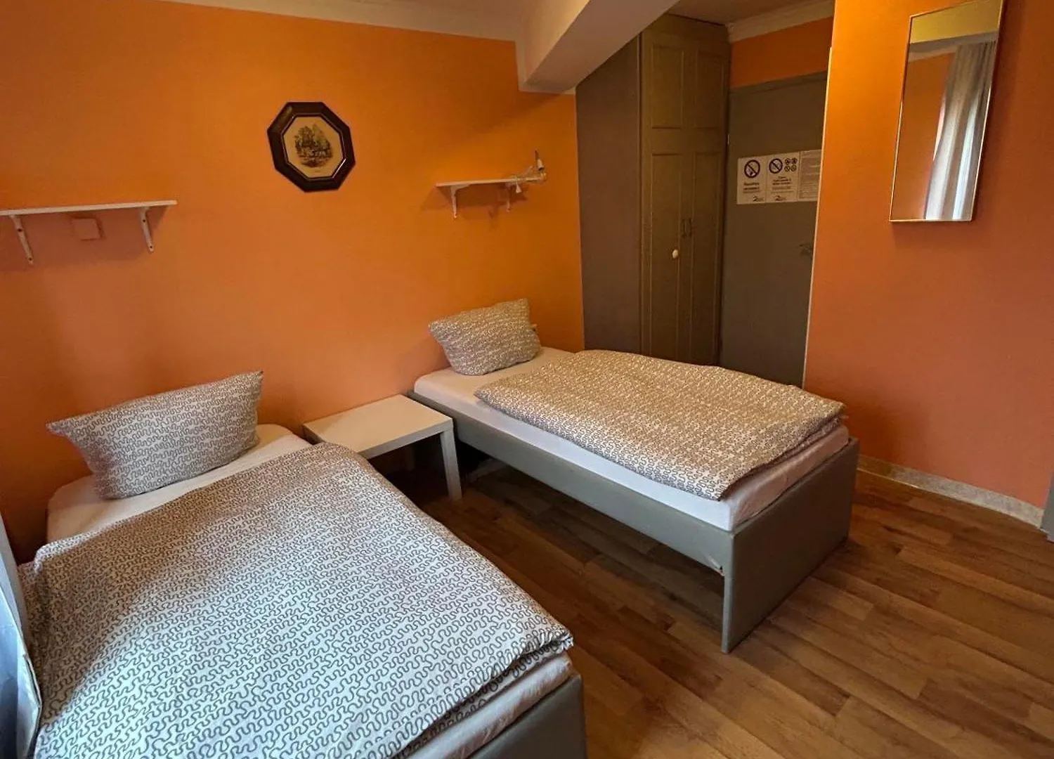 Low Budget Munich-Aubing Hostel 0*, Munich