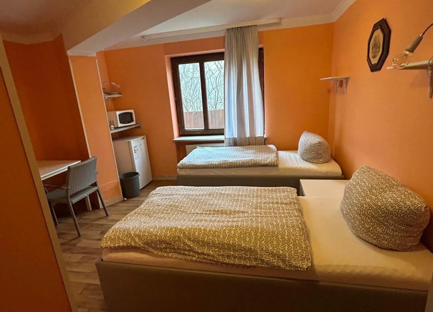 Low Budget Munich-Aubing Hostel 0*, Munich