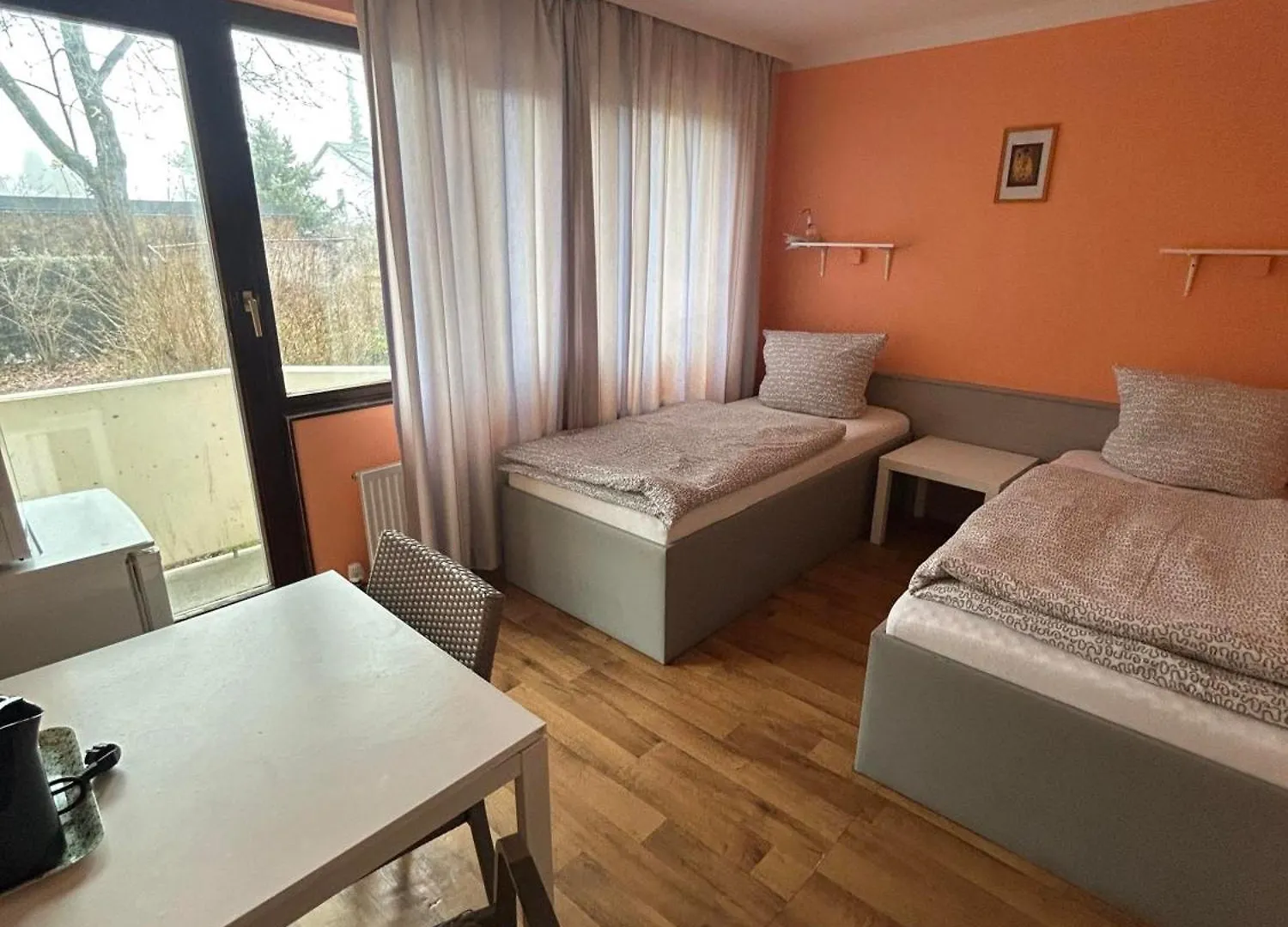 Low Budget Munich-Aubing Hostel
