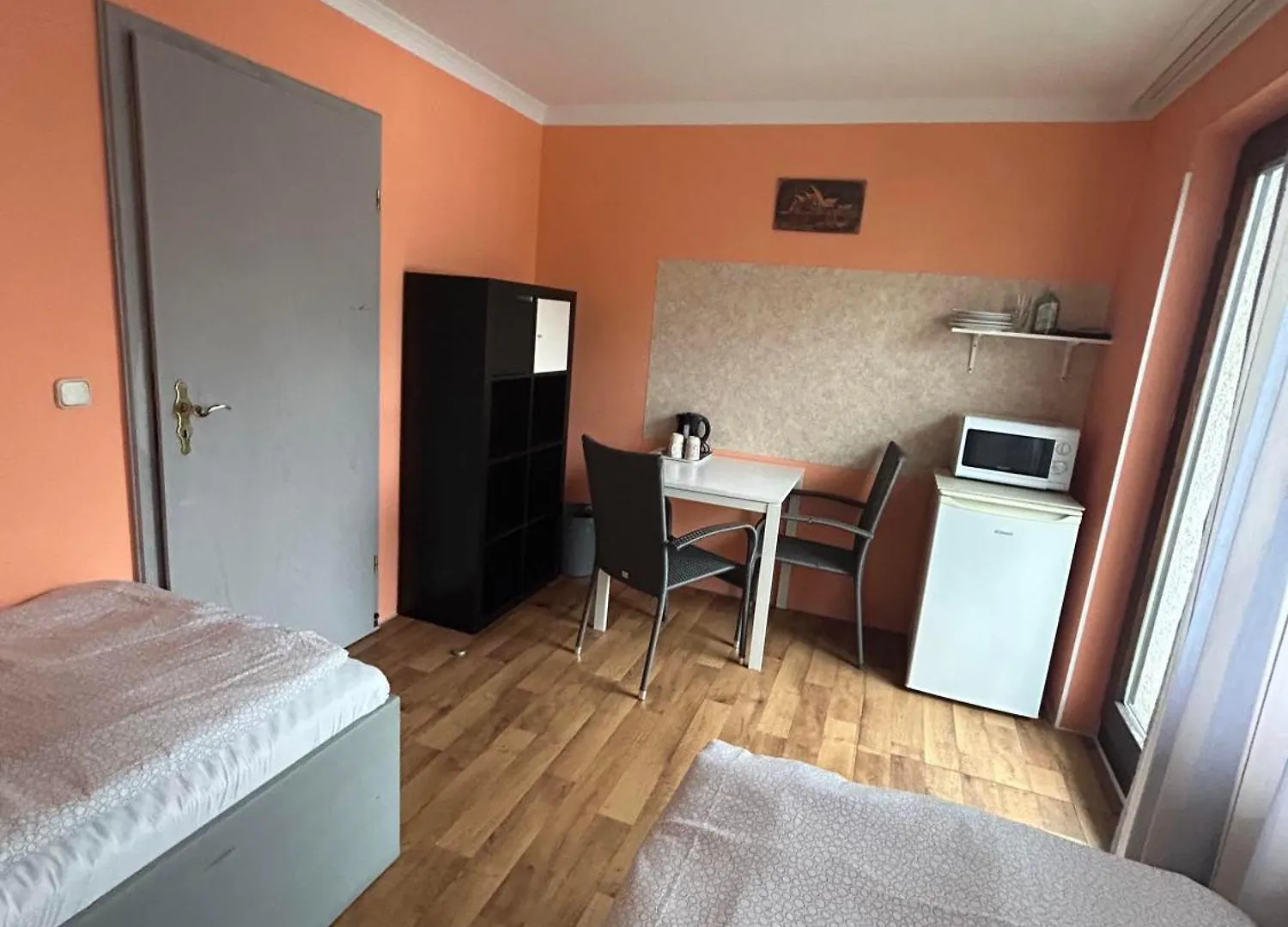Low Budget Munich-Aubing Hostel