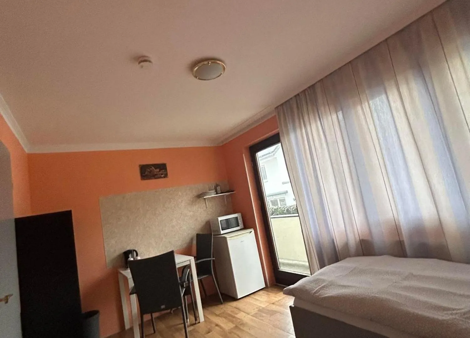 Low Budget Munich-Aubing Hostel Germany