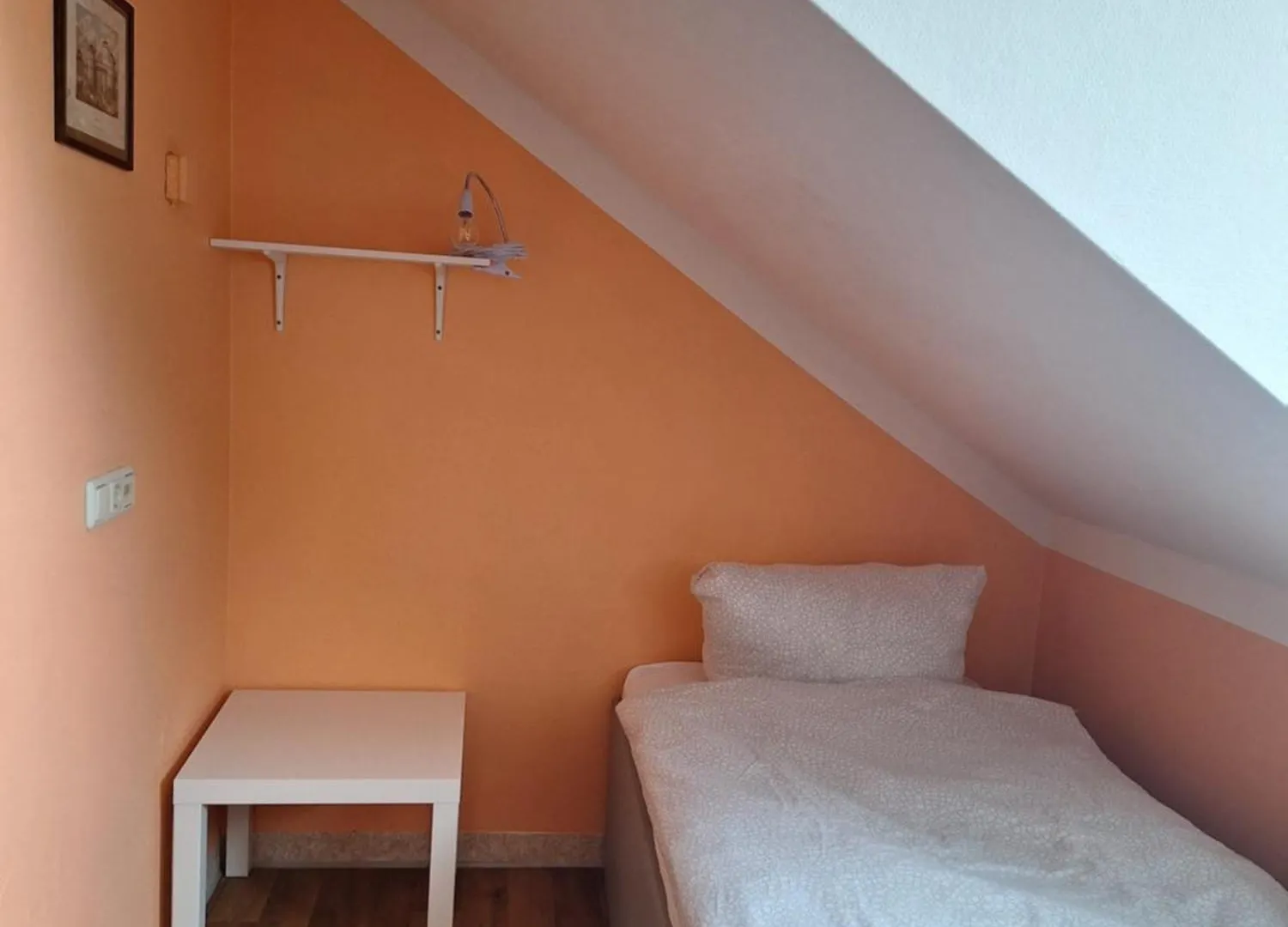 Low Budget Munich-Aubing Hostel