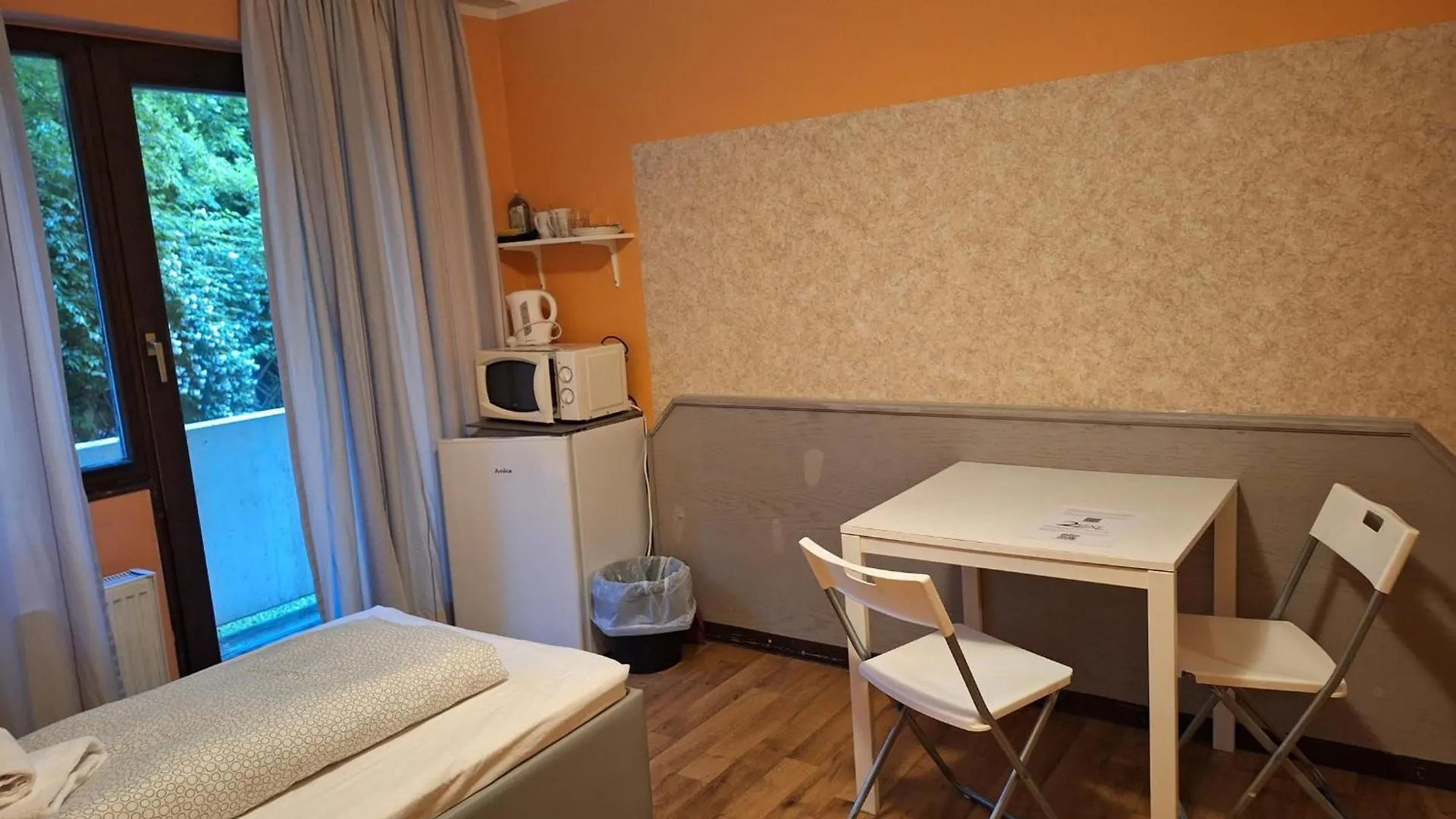 Hostel Low Budget Aubing Apartmenthostel Aub 162 Μόναχο