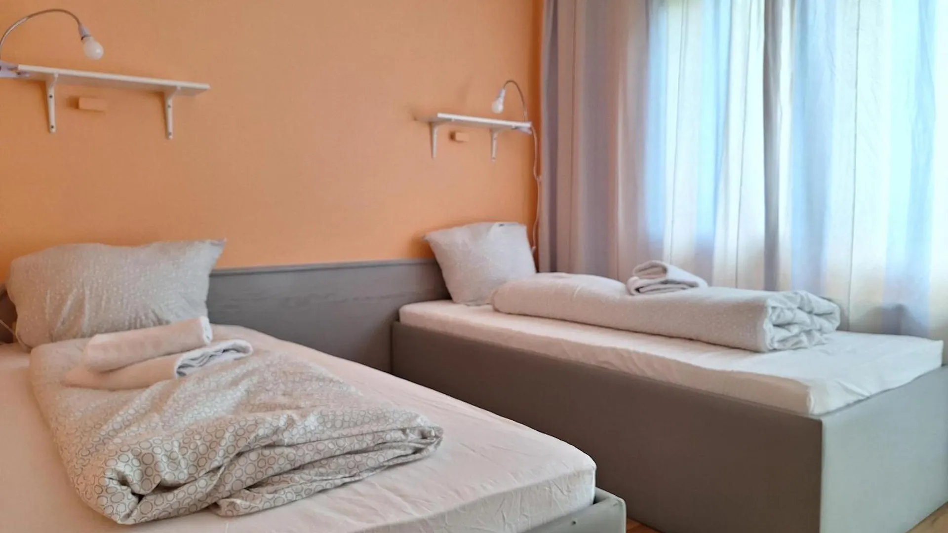 Low Budget Aubing Apartmenthostel Aub 162 Μόναχο Hostel