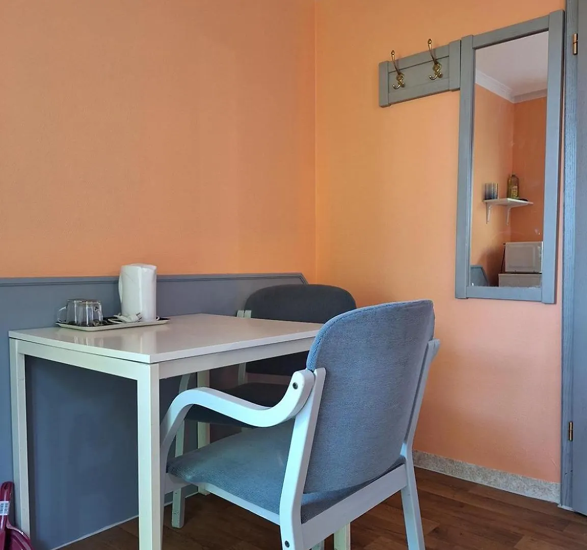 Low Budget Aubing Apartmenthostel Aub 162 Μόναχο Hostel