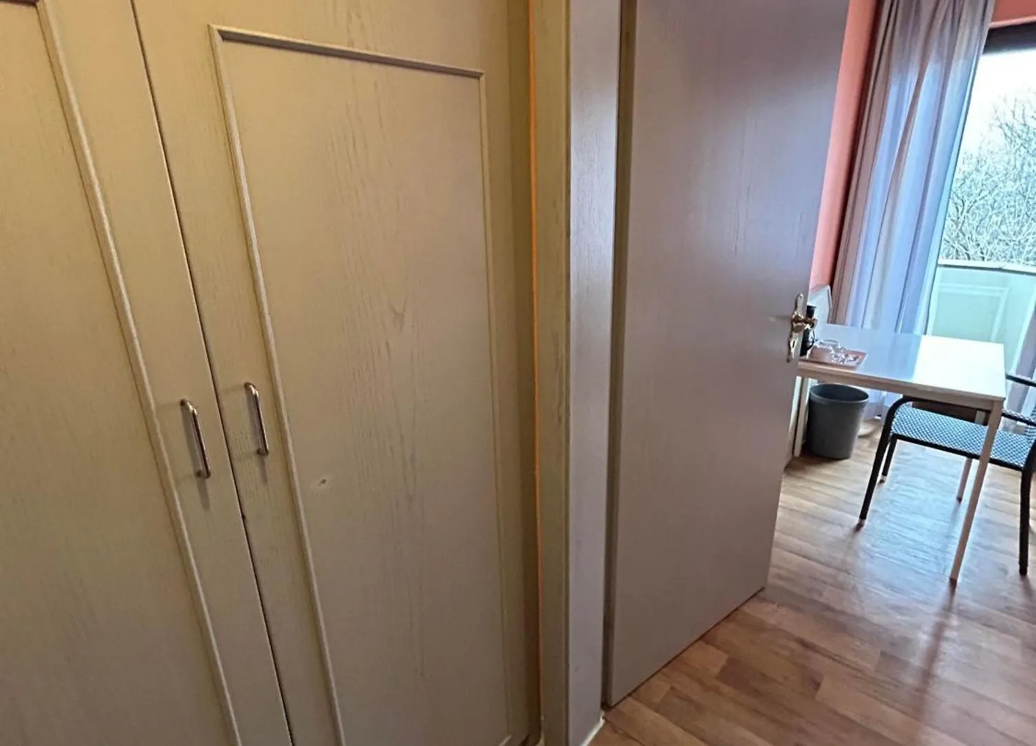 Low Budget Munich-Aubing Hostel