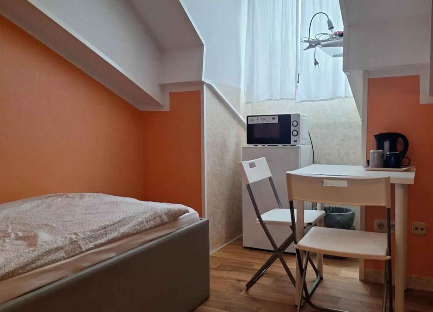 Low Budget Munich-Aubing Hostel